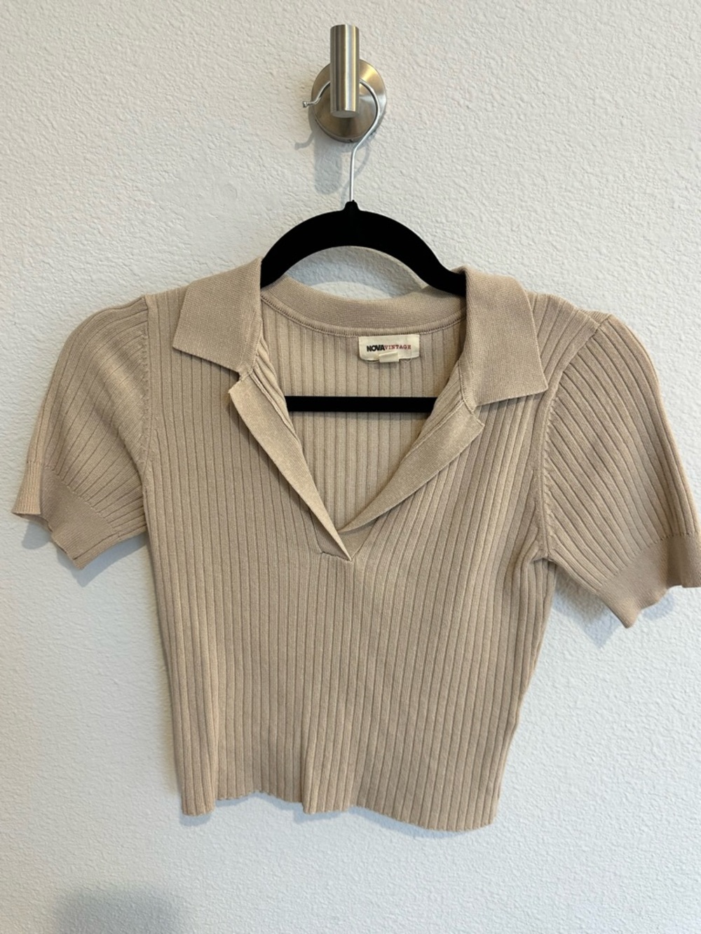 Fashion Nova Ribbed Short-Sleeve Polo Crop Top in Beige